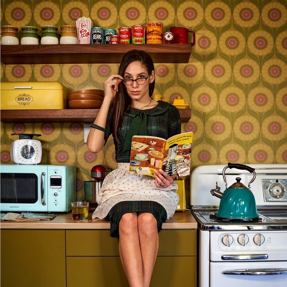 Meet your Posher, Jessica - Picture 6 of 6